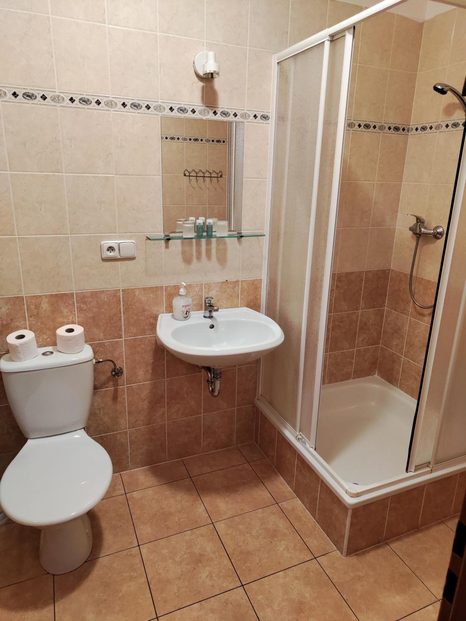 Hotel O.K. 1 Beroun  Esterno foto
